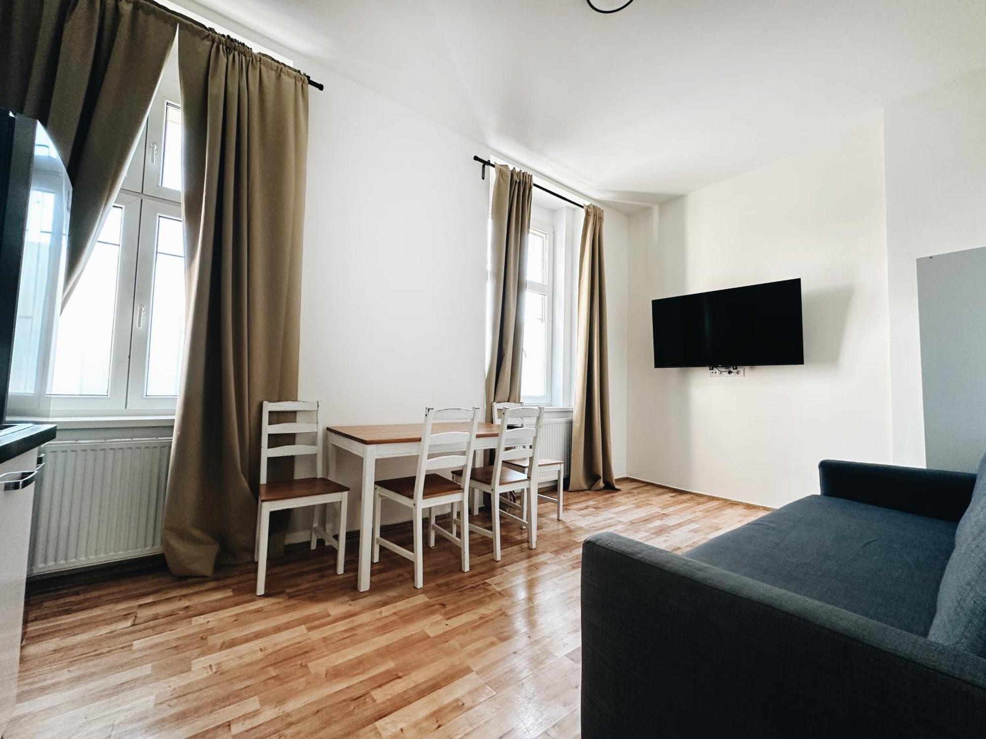 Crimson Charm Apartment Prague Exterior photo